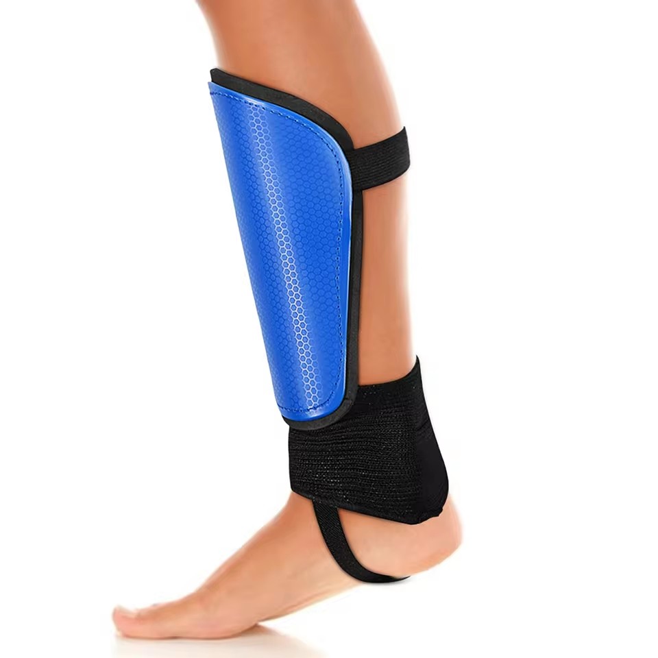 1Pair Soccer Shin Guards Shin  – Board Game Football recenzja i cena